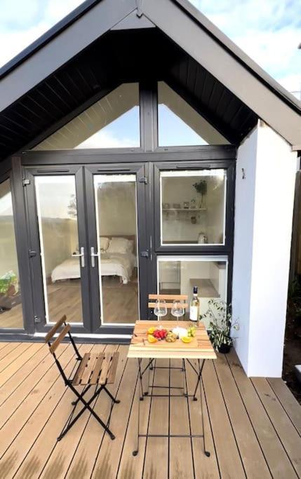 The Perch Villa Bridgend  Bagian luar foto