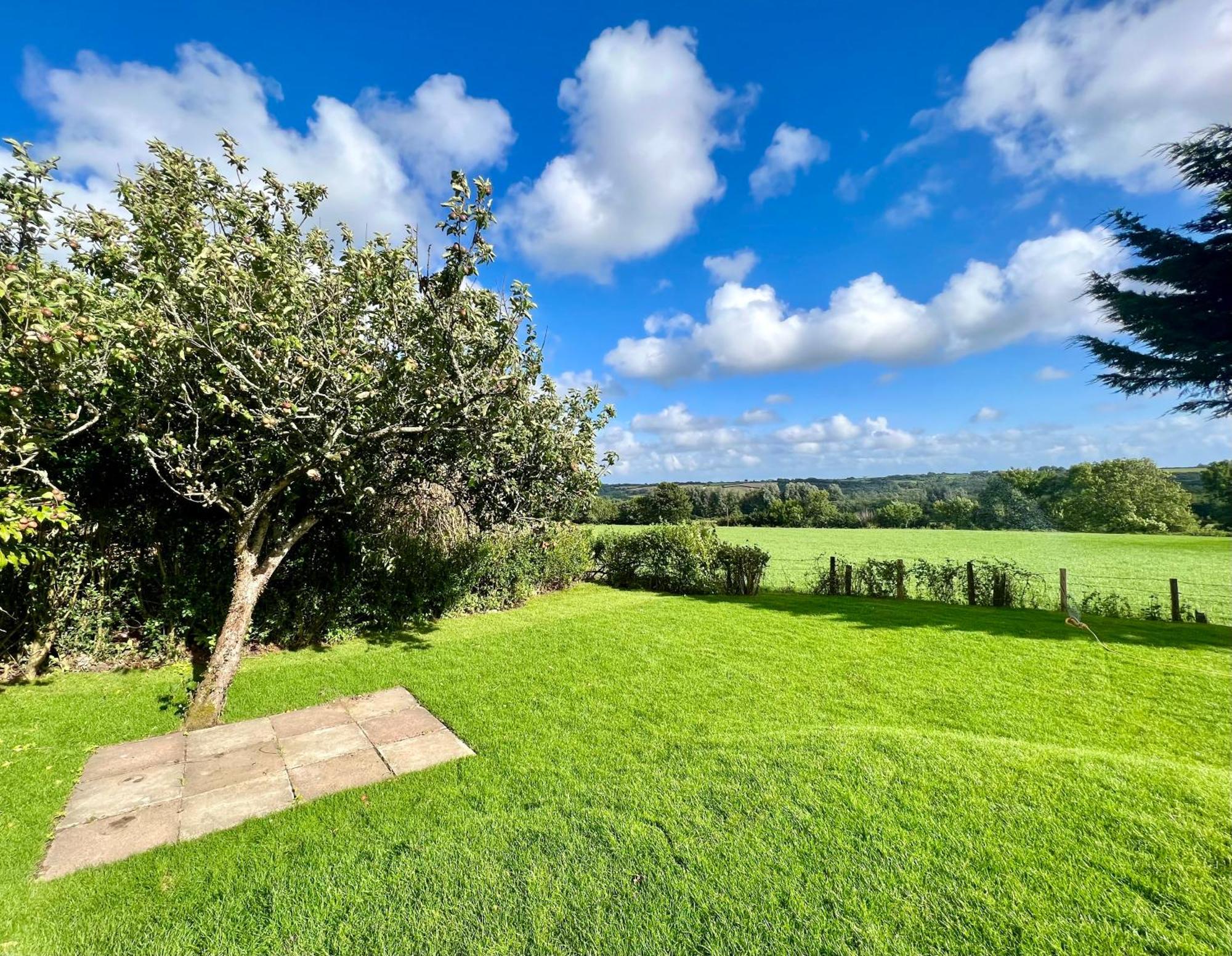 The Perch Villa Bridgend  Bagian luar foto